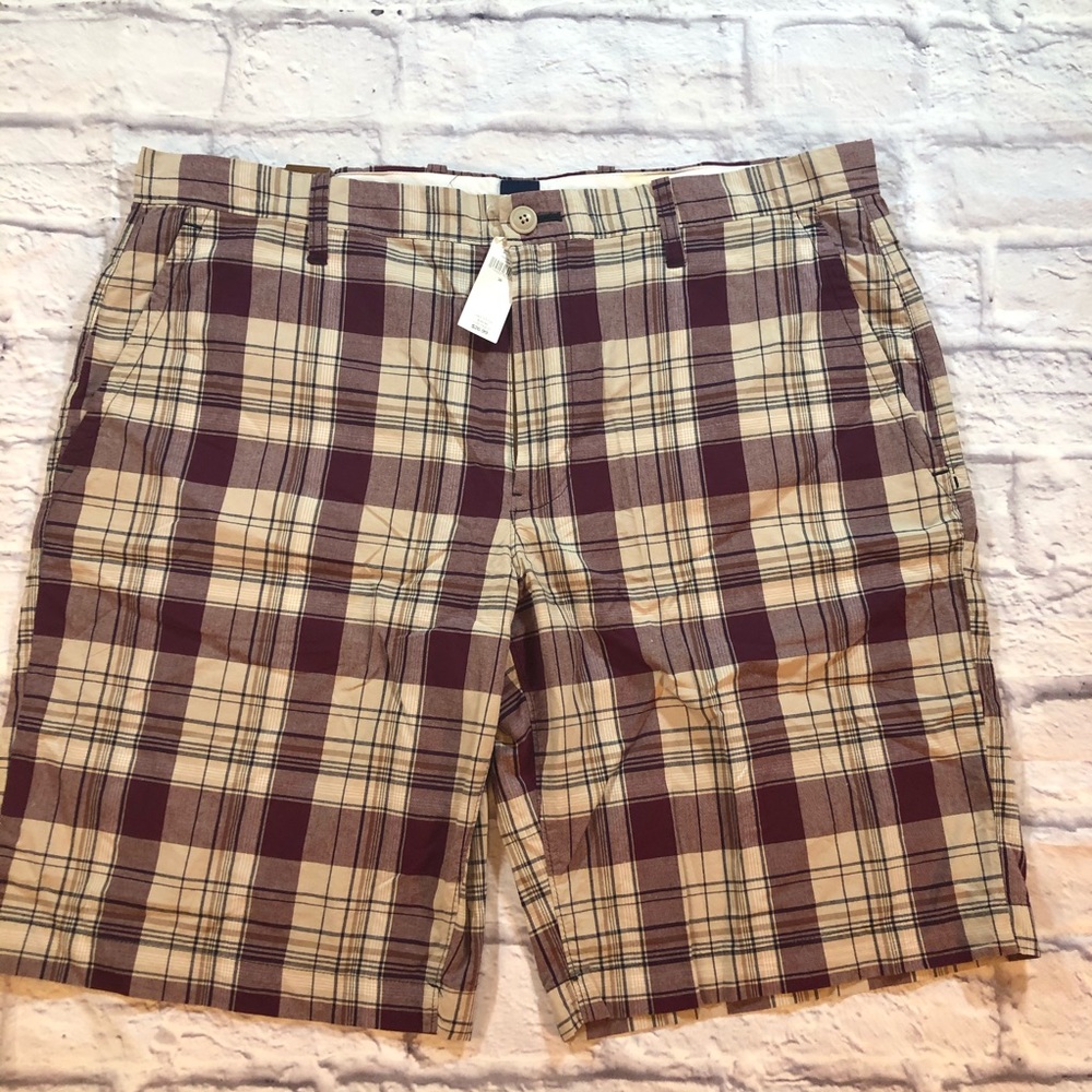 Gap Flat Front Men’s Shorts 38